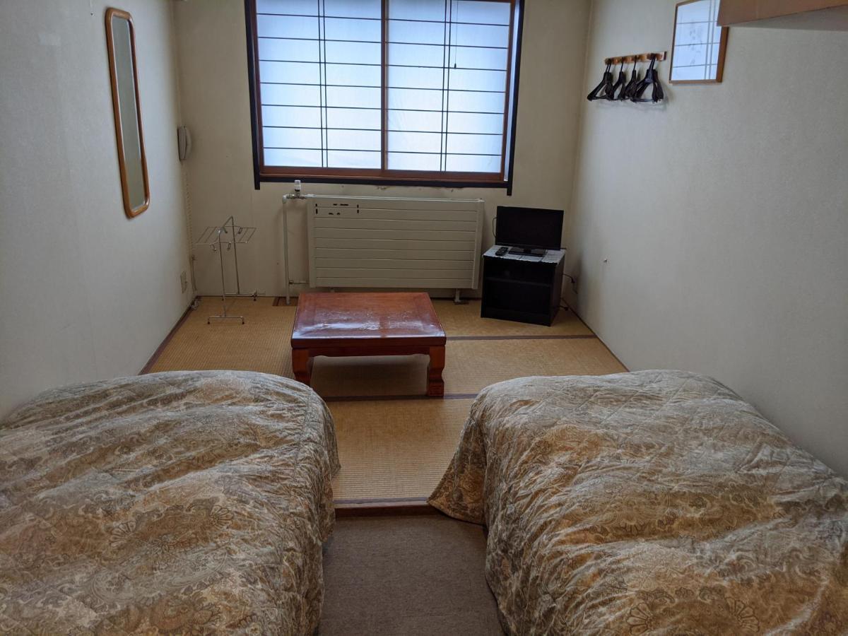 Hotel Madam Mirei 饭山市 外观 照片